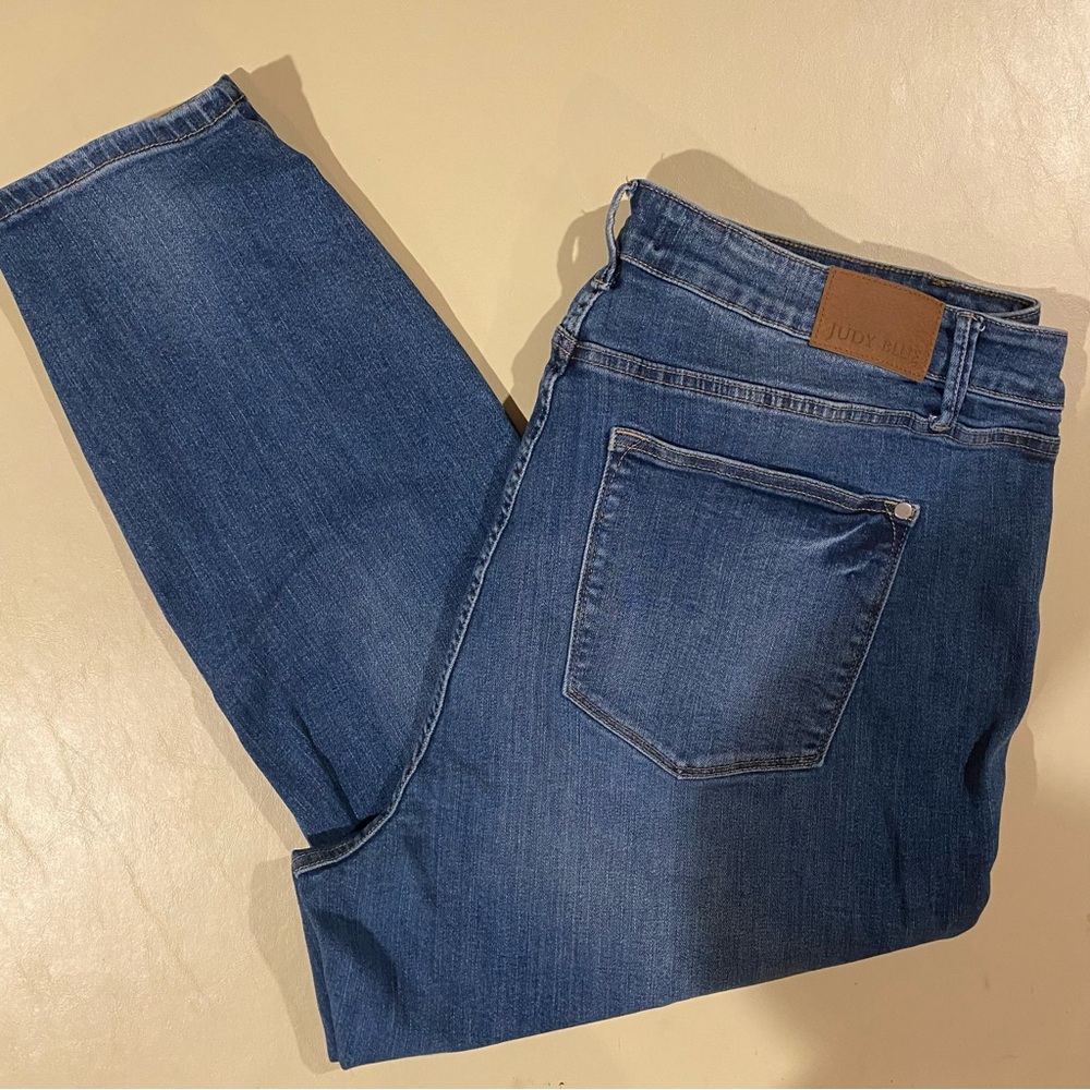 Judy Blue Pants Women’s 24W Blue High Rise Medium Wash Skinny Fit Denim Jeans